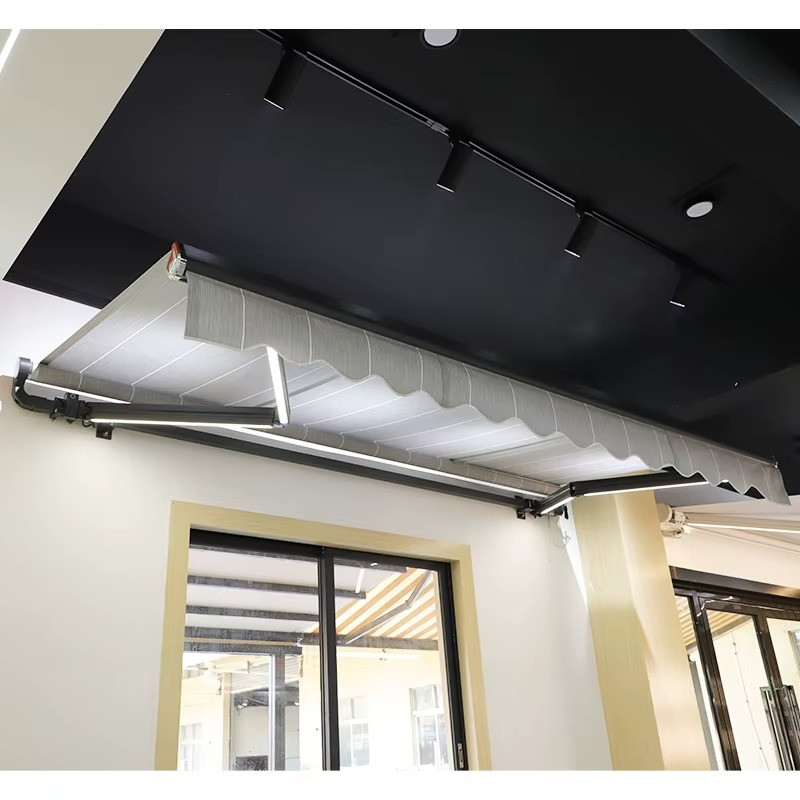 مظلة من قماش البوليستر الفاخر للبيع بالجملة مزودة بصمام ثنائي باعث للضوء وحماية من الأشعة فوق البنفسجية ومظلة كهربائية خارجية قابلة للطي